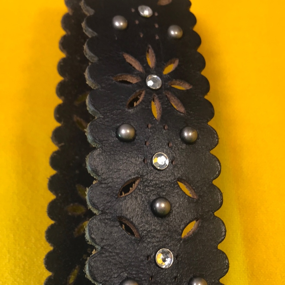 Express Black and Brown Floral Belt - Picture 5 of 11